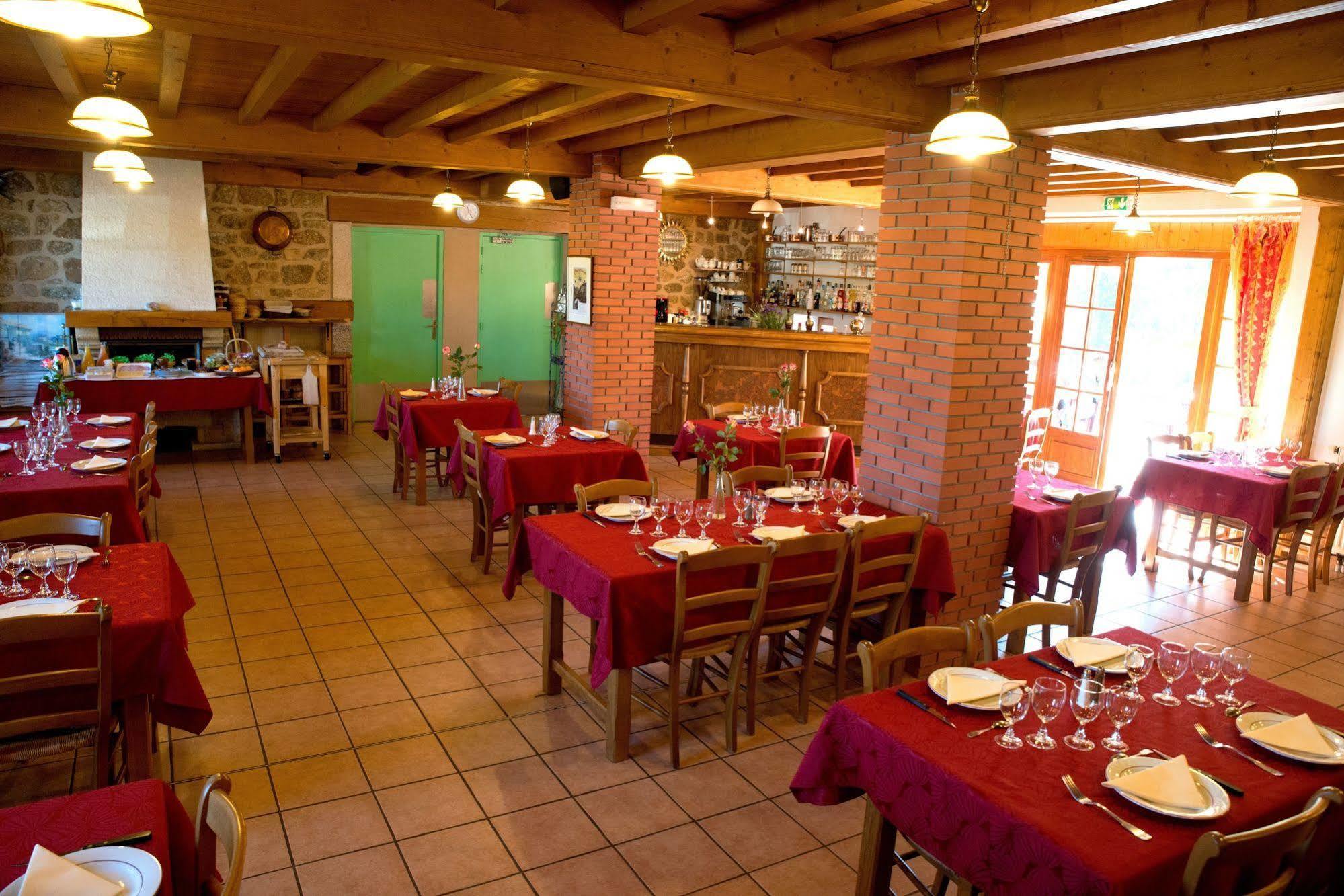 Domaine De La Plagnette 호텔 Les Salles 외부 사진